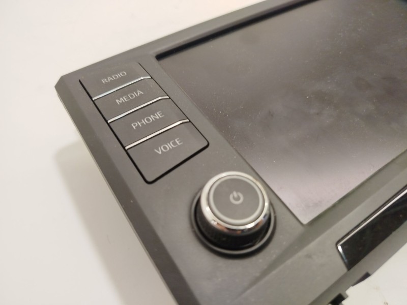 Recambio de pantalla multifuncion para seat ateca (kh7, khp) 1.5 tsi referencia OEM IAM 575919606  