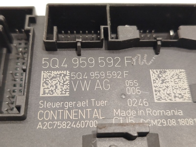 Recambio de centralita confort para seat ateca (kh7, khp) 1.5 tsi referencia OEM IAM 5Q4959592F  A2C7582460700