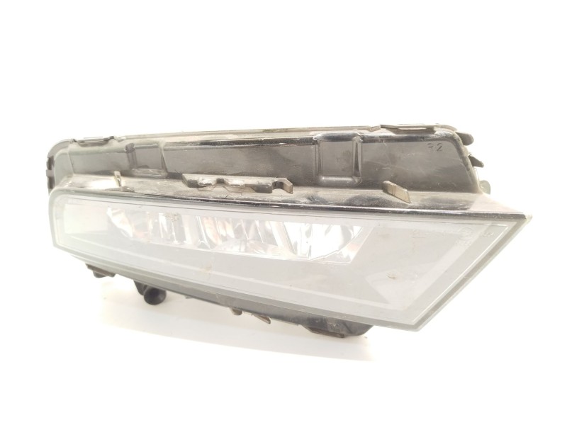 Recambio de faro antiniebla derecho para seat ateca (kh7, khp) 1.5 tsi referencia OEM IAM 575941700A  1ND01299902
