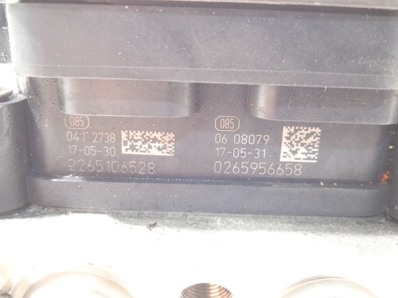 Recambio de abs para audi a4 avant (8w5) design edition quattro referencia OEM IAM 8W0614517N 8W0907379K 269793