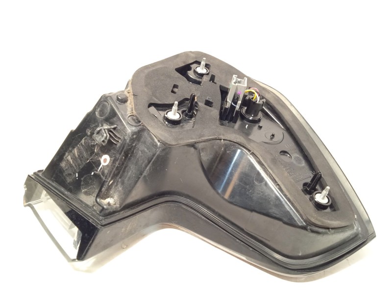 Recambio de piloto trasero izquierdo para lynk & co 01 hev referencia OEM IAM 8888077995  