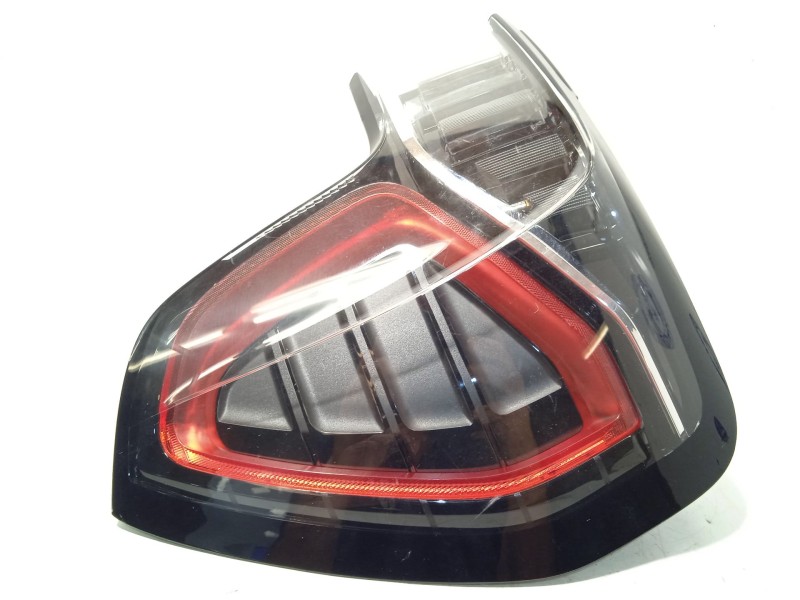 Recambio de piloto trasero derecho para lynk & co 01 hev referencia OEM IAM 8888077996  