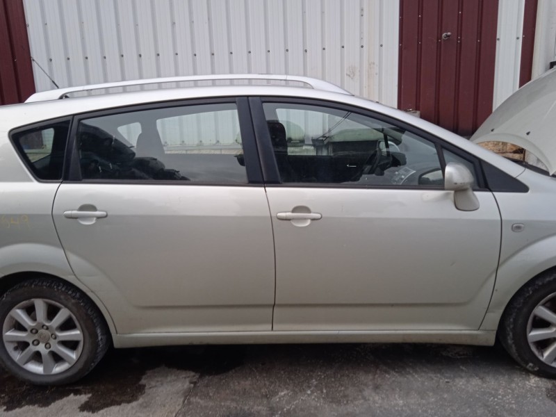toyota corolla verso (zer_, zze12_, r1_) del año 2006