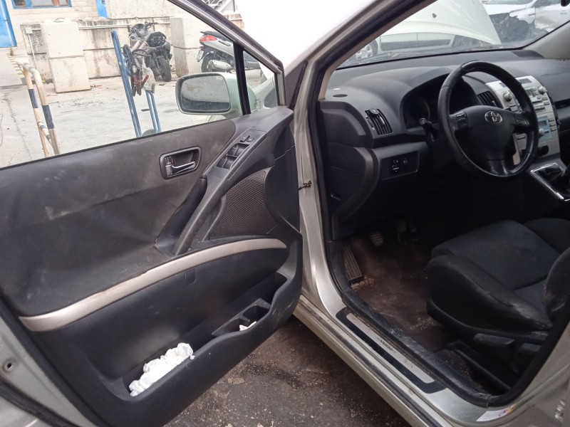 toyota corolla verso (zer_, zze12_, r1_) del año 2006