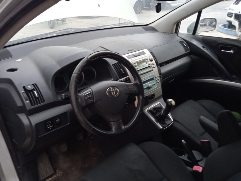 toyota corolla verso (zer_, zze12_, r1_) del año 2006
