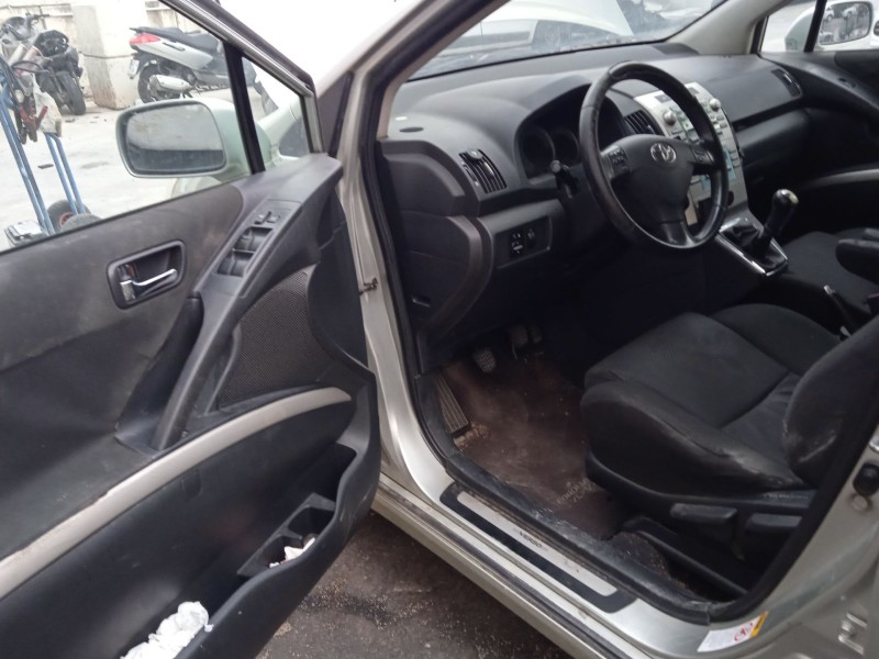 toyota corolla verso (zer_, zze12_, r1_) del año 2006