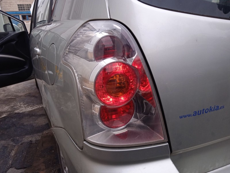 toyota corolla verso (zer_, zze12_, r1_) del año 2006