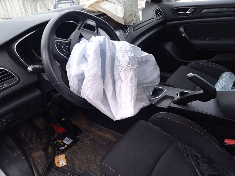 renault megane iv hatchback (b9a/m/n_) del año 2019