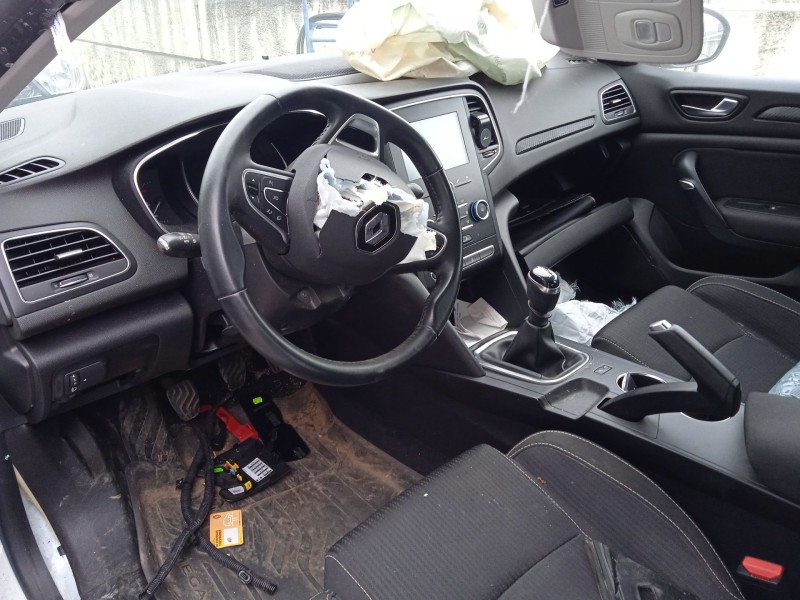 renault megane iv hatchback (b9a/m/n_) del año 2019