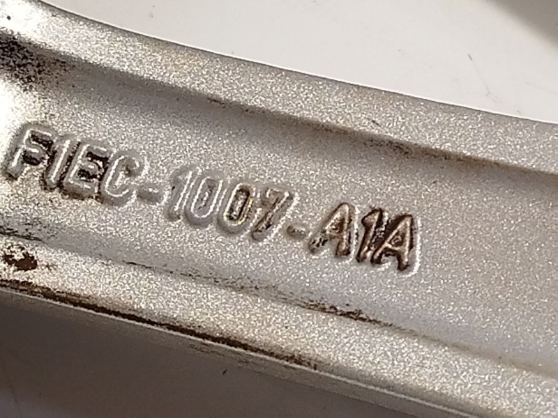 Recambio de llanta para ford focus iii turnier 1.0 ecoboost referencia OEM IAM F1EC1007A1A 2238235 