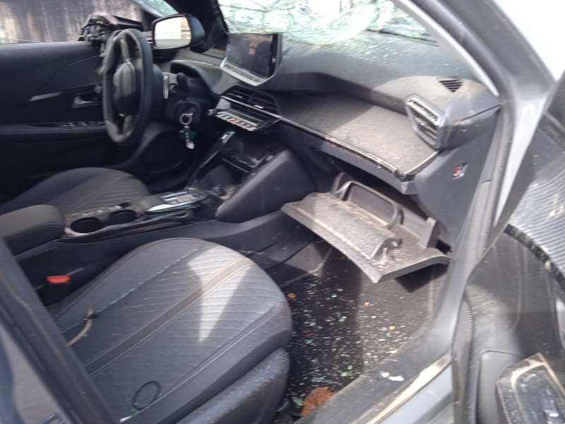 peugeot 208 ii (ub_, up_, uw_, uj_) del año 2025