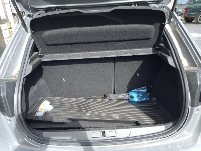 peugeot 208 ii (ub_, up_, uw_, uj_) del año 2025