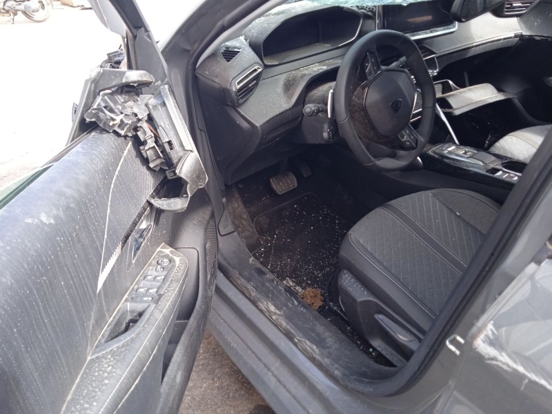 peugeot 208 ii (ub_, up_, uw_, uj_) del año 2025