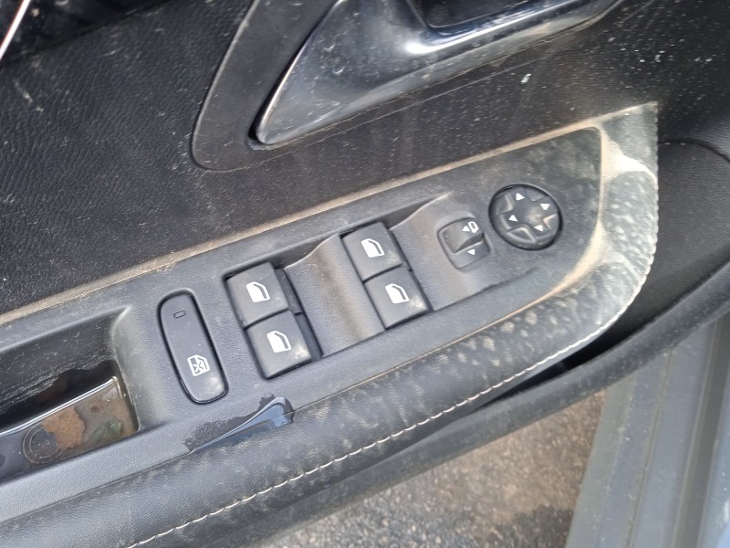 peugeot 208 ii (ub_, up_, uw_, uj_) del año 2025