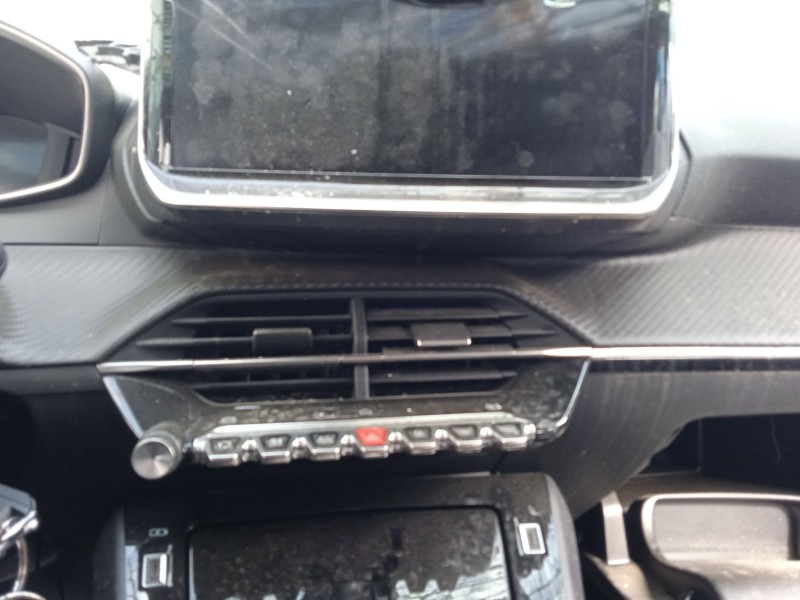 peugeot 208 ii (ub_, up_, uw_, uj_) del año 2025