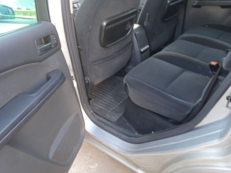 ford focus c-max (dm2) del año 2006