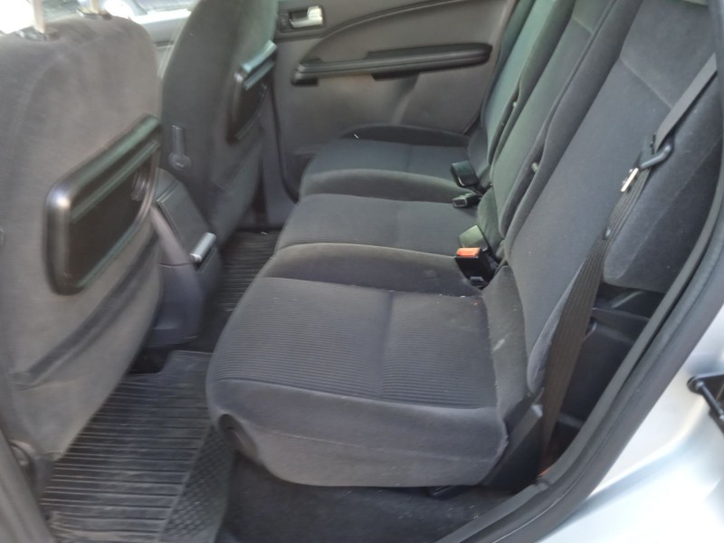 ford focus c-max (dm2) del año 2006