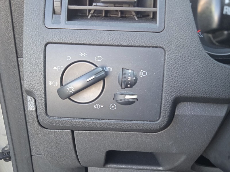 ford focus c-max (dm2) del año 2006