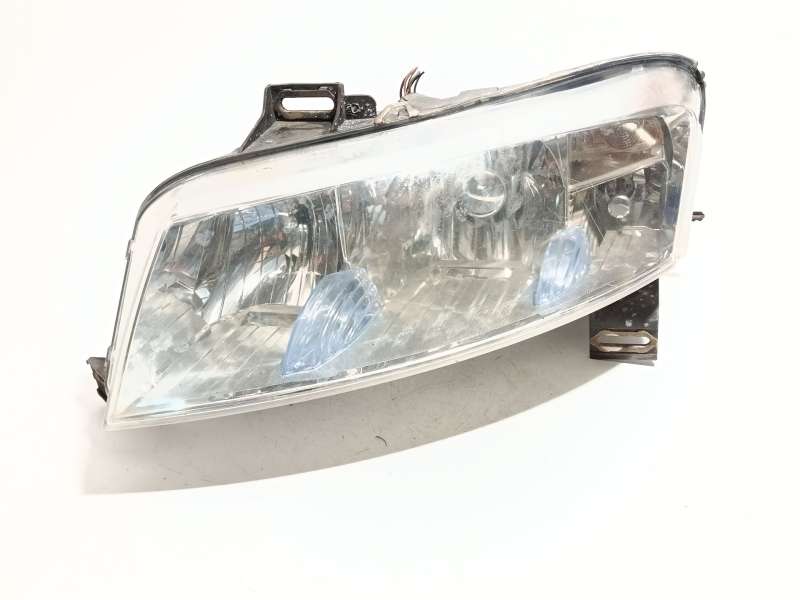 FARO IZQUIERDO 51758094 