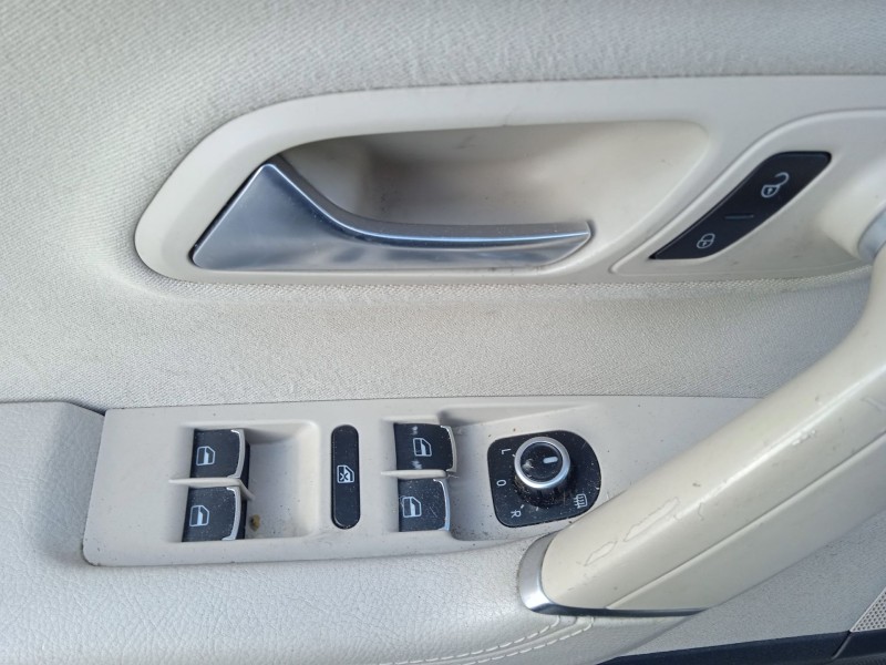 volkswagen passat b6 (3c2) del año 2010