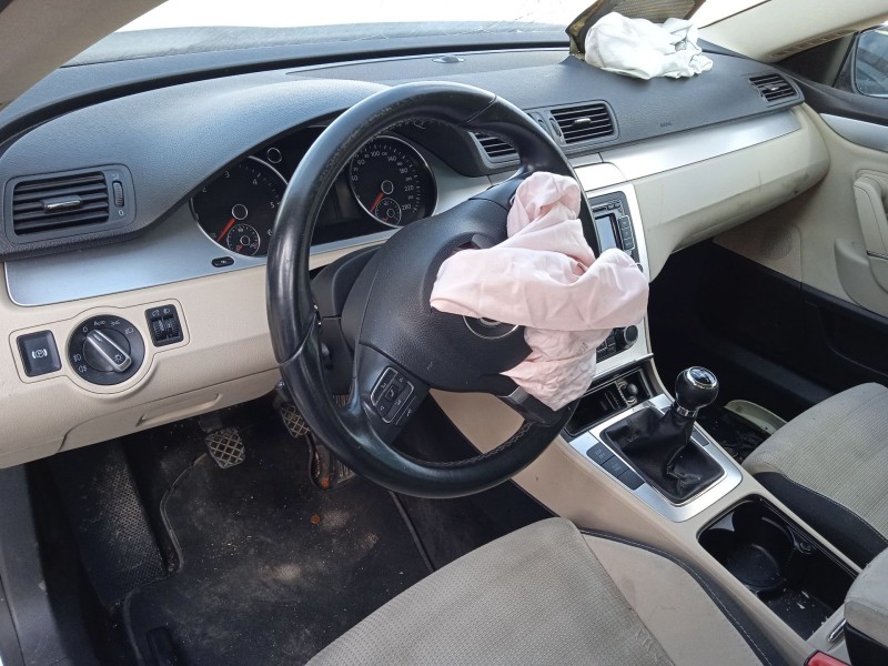 volkswagen passat b6 (3c2) del año 2010