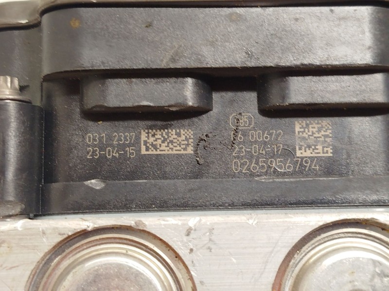 Recambio de abs para renault clio v (b7_) 1.0 lpg (b7mt) referencia OEM IAM 476605713R 0265956794 970264