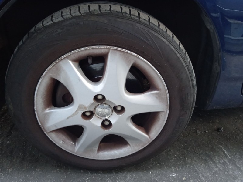 toyota corolla (_e12_) del año 2006