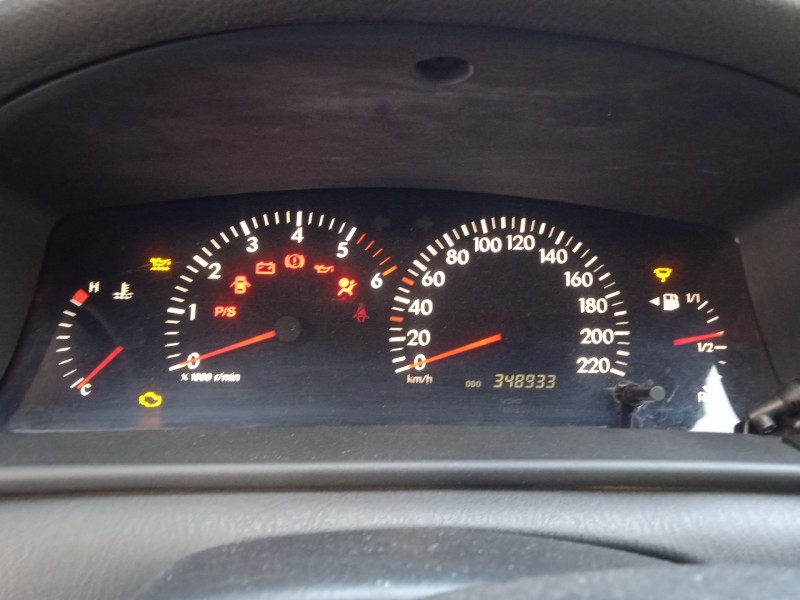 toyota corolla (_e12_) del año 2006