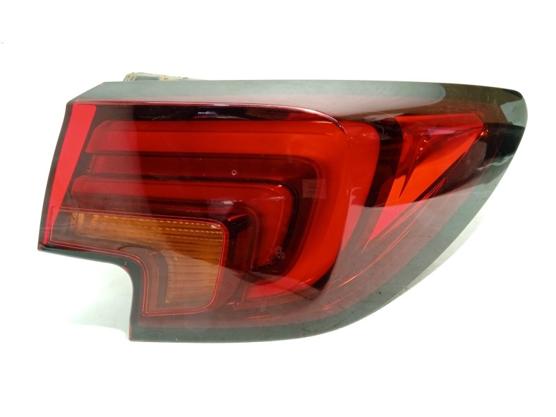 Recambio de piloto trasero derecho para opel astra k (b16) 1.6 cdti (68) referencia OEM IAM 39015946  