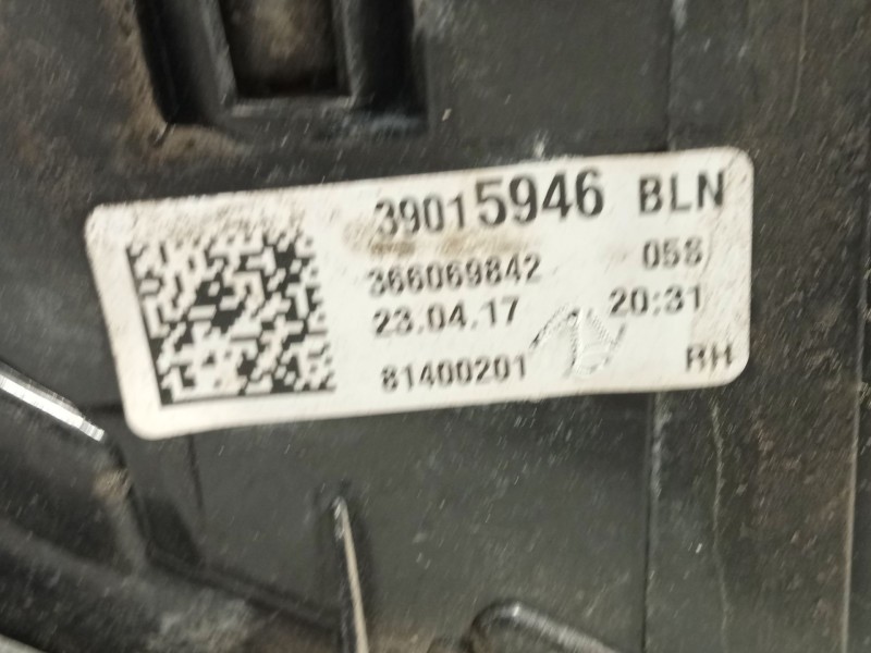 Recambio de piloto trasero derecho para opel astra k (b16) 1.6 cdti (68) referencia OEM IAM 39015946  