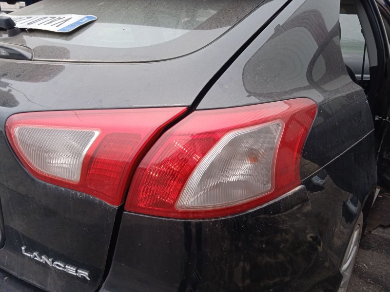 mitsubishi lancer viii (cy_a, cz_a) del año 2009