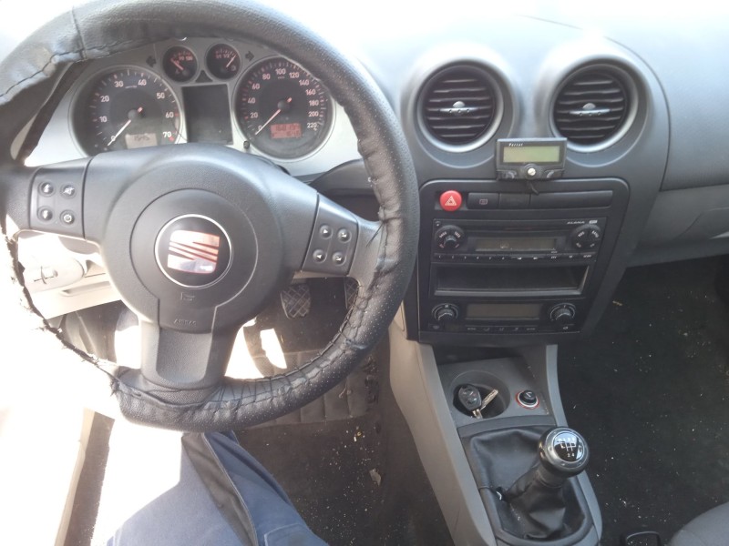 seat ibiza iii (6l1) del año 2008