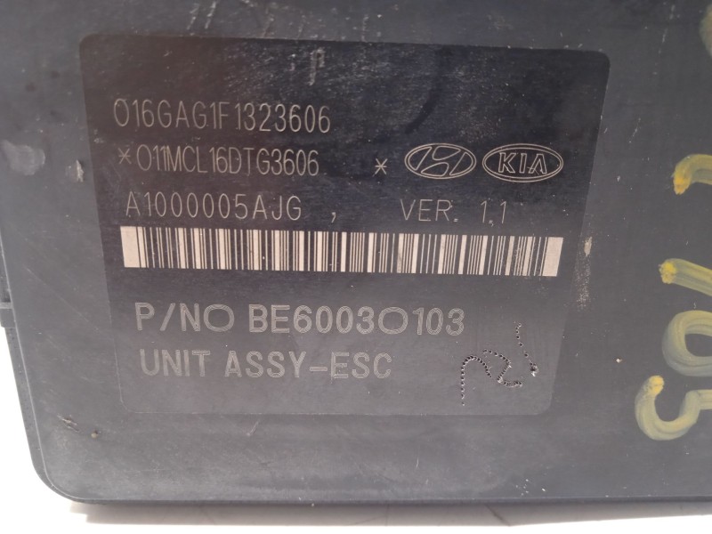 Recambio de abs para hyundai ix35 style 2wd referencia OEM IAM 589202Y610 BE6003O103 80BH60130100