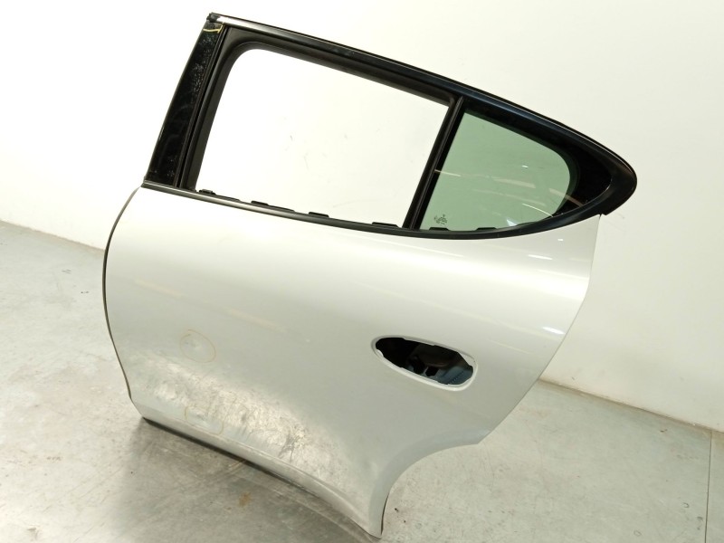 Recambio de puerta trasera izquierda para porsche panamera (970) 3.0 d referencia OEM IAM 97053622101 97053622104 