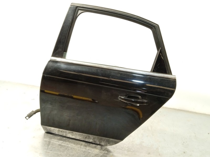 Recambio de puerta trasera izquierda para audi a4 b8 (8k2) 2.0 tdi referencia OEM IAM 8K5833051D  