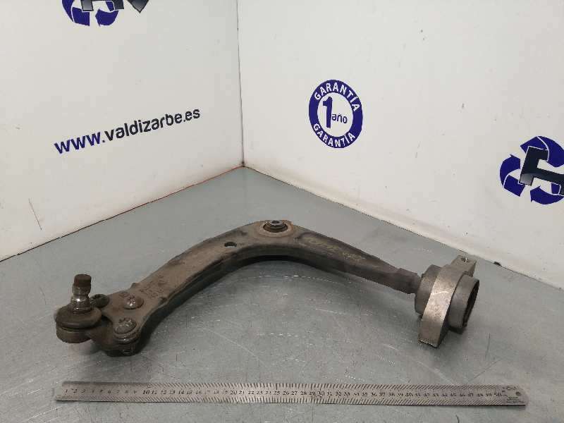BRAZO SUSPENSION INFERIOR DELANTERO IZQUIERDO 3520Y0 