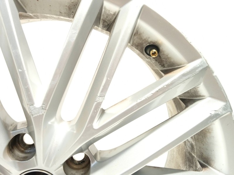 Recambio de llanta para seat ateca (kh7, khp) 1.5 tsi referencia OEM IAM 575601025D 575601025D8Z8 