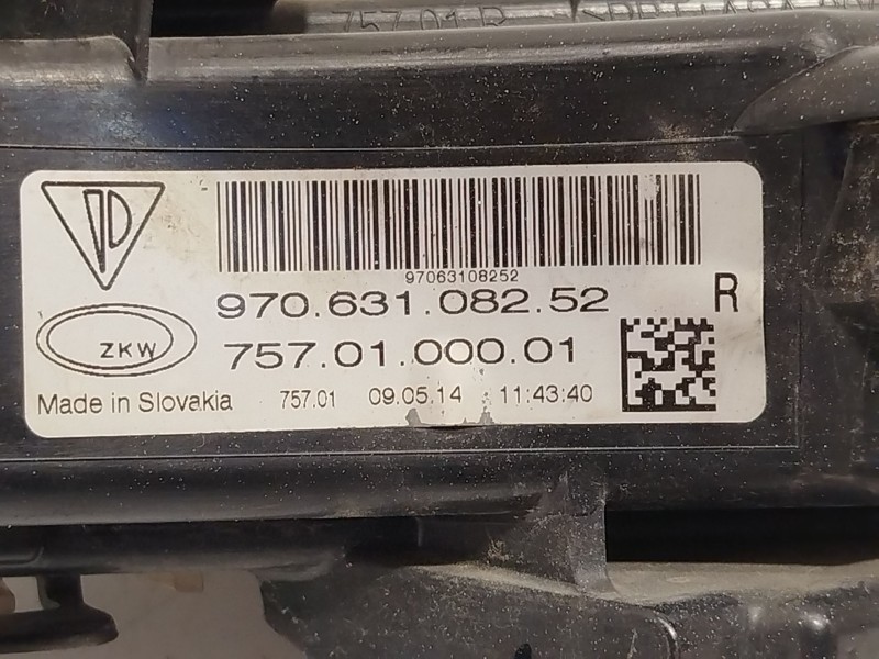 Recambio de faro antiniebla derecho para porsche panamera (970) 3.0 d referencia OEM IAM 97063108252  