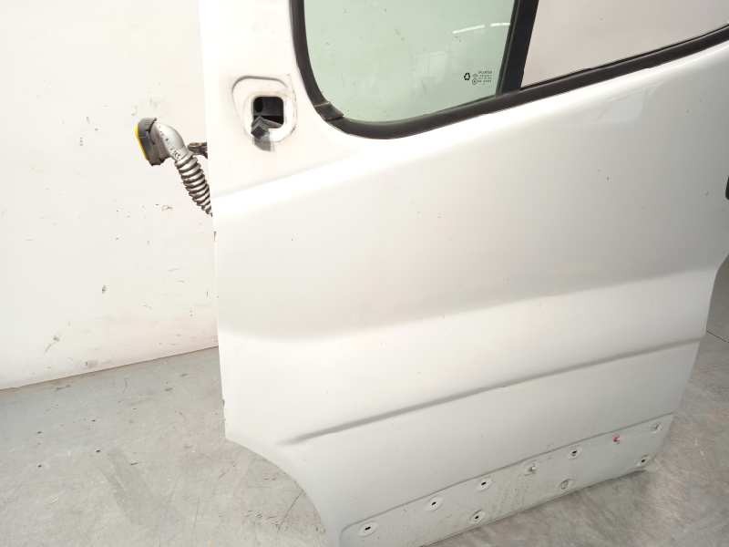 Recambio de puerta delantera izquierda para nissan primastar (x..) 2.0 dci diesel referencia OEM IAM 8010100Q0C  