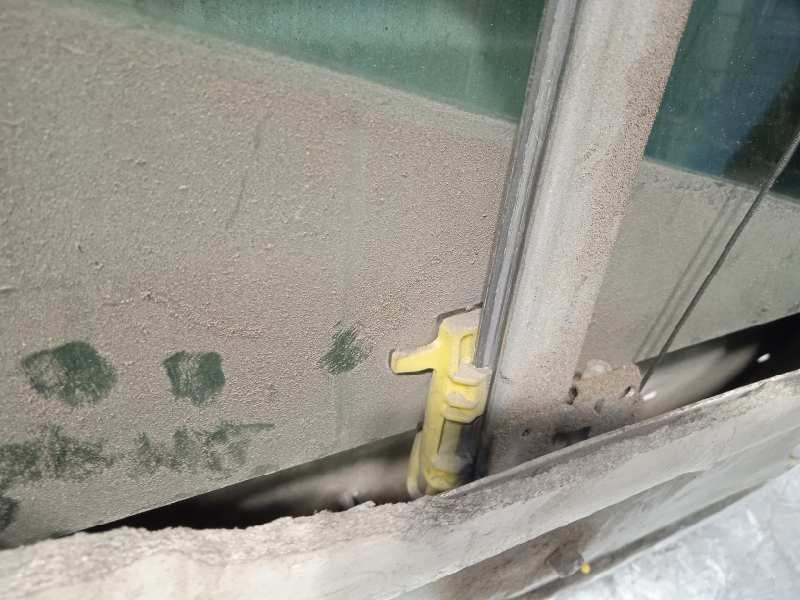 Recambio de puerta delantera izquierda para nissan primastar (x..) 2.0 dci diesel referencia OEM IAM 8010100Q0C  