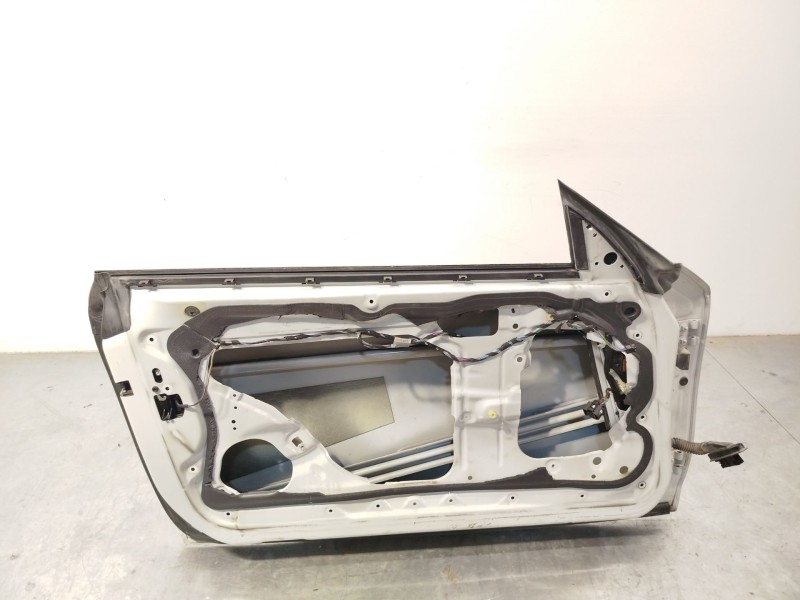 Recambio de puerta delantera izquierda para bmw 1 (e81) 116 d referencia OEM IAM 41515A2A377  