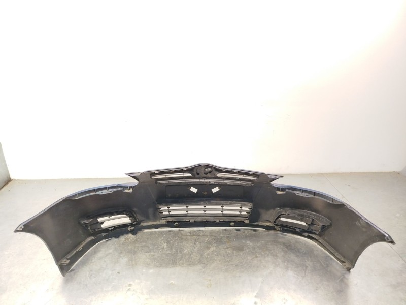 Recambio de paragolpes delantero para toyota corolla (_e12_) 1.4 d (nde120_) referencia OEM IAM 5211902932  