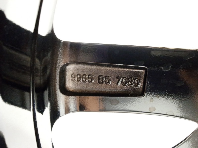 Recambio de llanta para mazda 3 hatchback (bp) 2.0 skyactiv-g m hybrid referencia OEM IAM 9965B57080  