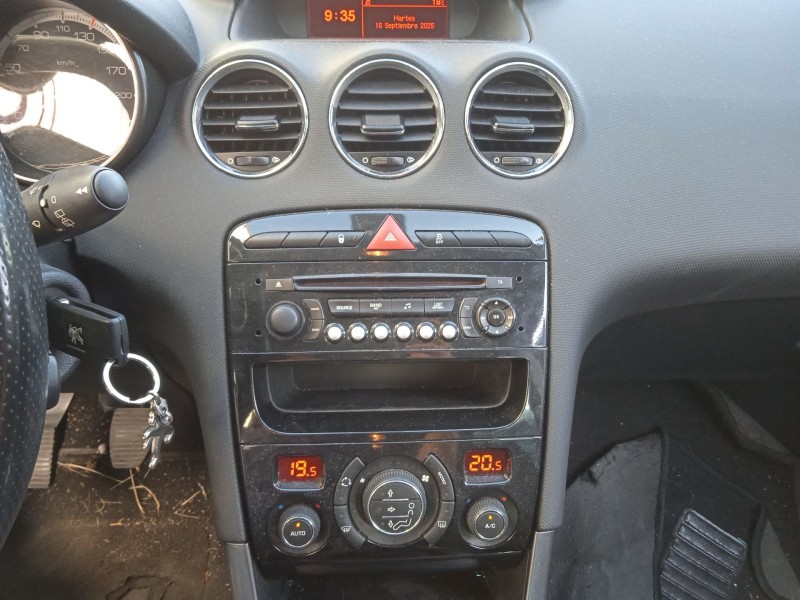 peugeot 308 i (4a_, 4c_) del año 2013