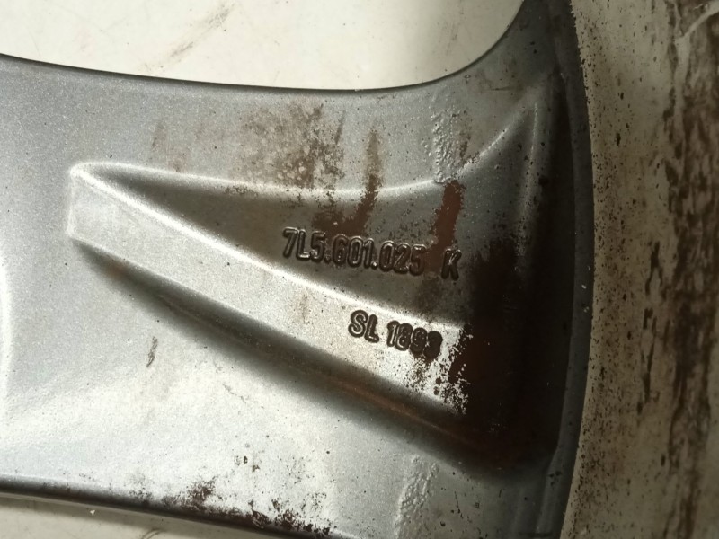 Recambio de llanta para porsche cayenne (9pa) s 4.8 referencia OEM IAM 7L5601025K  