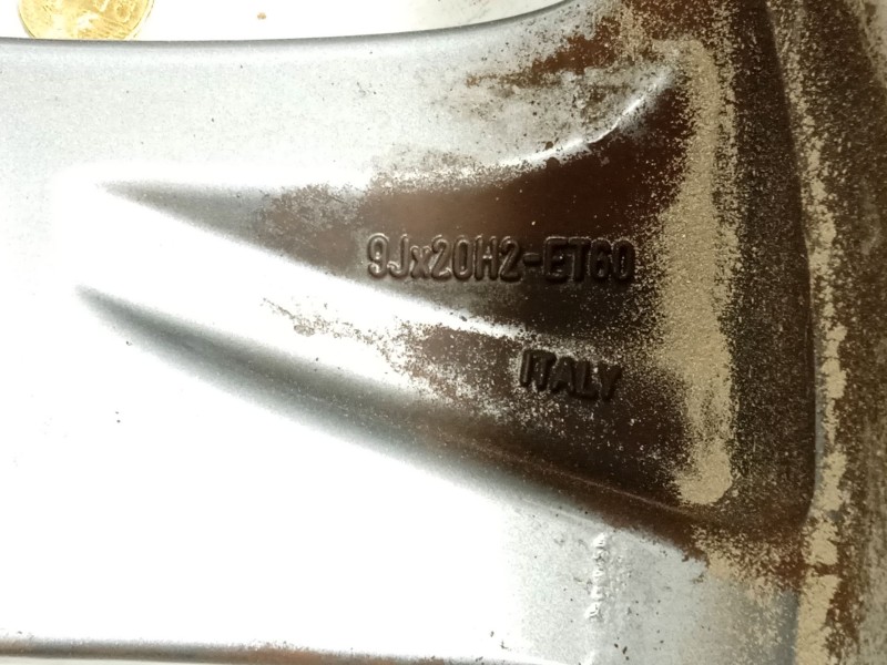 Recambio de llanta para porsche cayenne (9pa) s 4.8 referencia OEM IAM 7L5601025K  