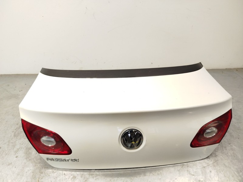 Recambio de tapa maletero para volkswagen passat cc b6 (357) 2.0 tdi referencia OEM IAM 3C8827025C  