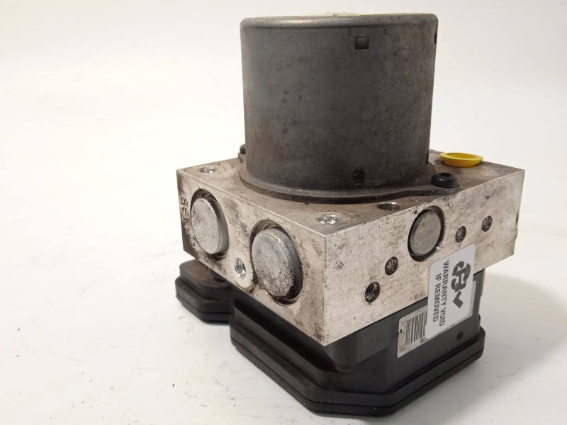 Recambio de abs para hyundai ix35 comfort 2wd referencia OEM IAM 589202Y350 BE6003B106 BH6013I001