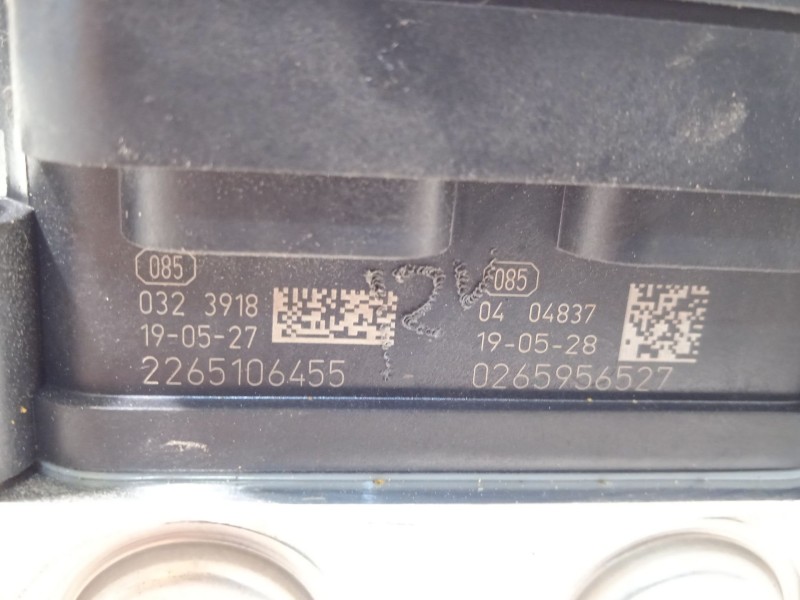 Recambio de abs para renault captur zen referencia OEM IAM 476601842R 2265106455 269722