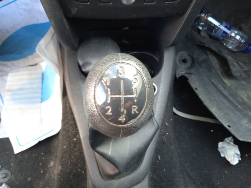 dacia logan ii del año 2015